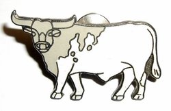 Cow~ Cow Pin~ Rare Vintage Pin!!~ Approx 1.5' x .75'