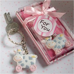 Pink toy cow key chains (Set of 32)