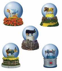 Wizard of Oz Cow Parade Set of 5 Waterballs
