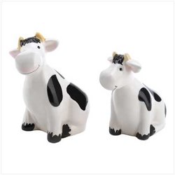 COUNTRY COW SHAKERS SALT AND PEPPER SHAKER KITCHEN